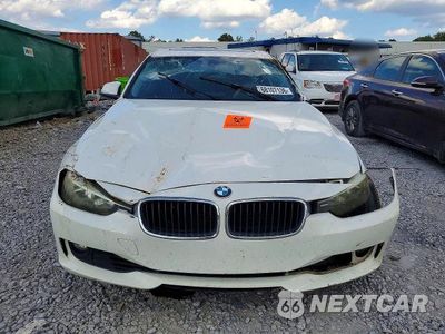 Piąte zdjęcie samochodu w środku: 2012 BMW 328 I VIN:WBA3A5C56CF345515 - miniatura