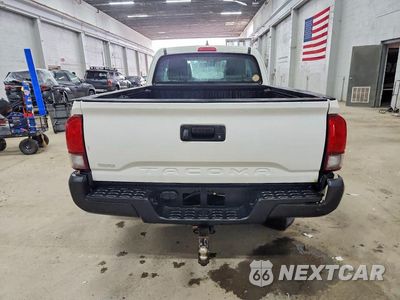 Zdjęcie 6 z 12 samochodu: 2018 TOYOTA TACOMA SR VIN:5TFRX5GN7JX124146 - miniatura