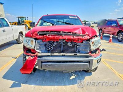 Piąte zdjęcie samochodu w środku: 2014 TOYOTA TUNDRA SR5 VIN:5TFUW5F15EX369903 - miniatura