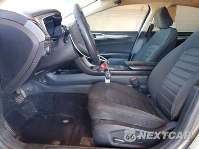 Zdjęcie 7 z 12 samochodu: 2020 FORD FUSION SE VIN:3FA6P0HD9LR222186 - miniatura