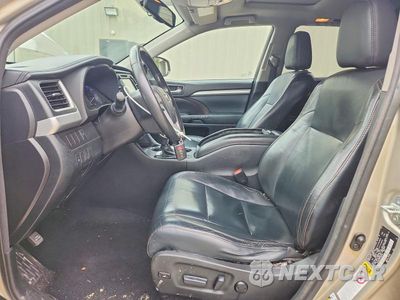 Zdjęcie 7 z 13 samochodu: 2014 TOYOTA HIGHLANDER XLE VIN:5TDJKRFH7ES067991 - miniatura