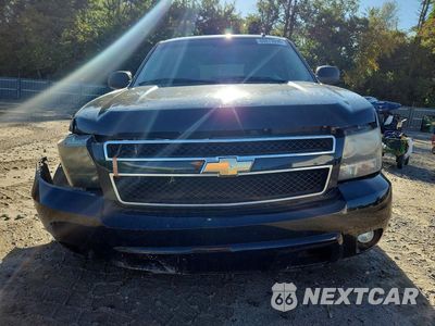 Piąte zdjęcie samochodu w środku: 2011 CHEVROLET TAHOE K1500 LT VIN:1GNSKBE09BR185761 - miniatura