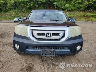 Piąte zdjęcie samochodu w środku: 2010 HONDA PILOT EXL VIN:5FNYF4H69AB003533 - miniatura