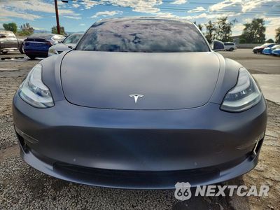 Piąte zdjęcie samochodu w środku: 2019 TESLA MODEL 3 VIN:5YJ3E1EB1KF191799 - miniatura