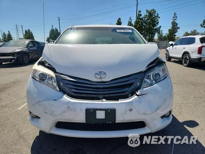 Piąte zdjęcie samochodu w środku: 2013 TOYOTA SIENNA XLE 8-PASSENGER VIN:5TDYK3DC9DS401861 - miniatura