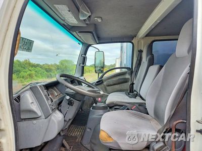 Zdjęcie 7 z 13 samochodu: 2018 ISUZU NPR HD DUMP TRUCK VIN:JALC4J162J7008862 - miniatura