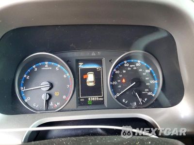 Zdjęcie 9 z 13 samochodu: 2018 TOYOTA RAV4 XLE VIN:2T3RFREV2JW785732 - miniatura