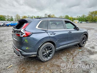 Trzecie zdjęcie samochodu z tyłu: 2024 HONDA CR-V SPORT VIN:2HKRS6H51RH809639 - miniatura