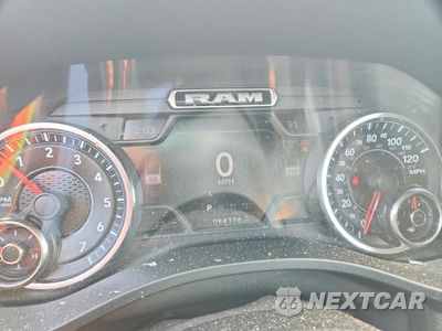 Zdjęcie 9 z 13 samochodu: 2020 RAM 1500 BIG HORN/LONE STAR VIN:1C6SRFFT3LN184206 - miniatura