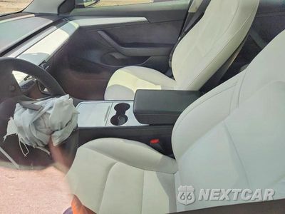Zdjęcie 9 z 13 samochodu: 2022 TESLA MODEL 3 VIN:5YJ3E1EC0NF103919 - miniatura