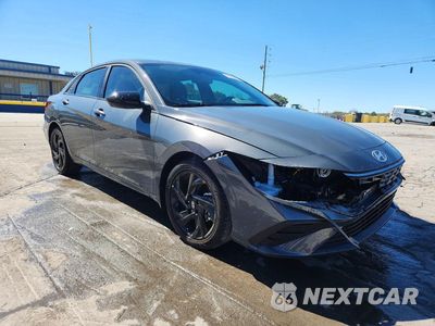 Czwarte zdjęcie samochodu z boku: 2026 HYUNDAI ELANTRA SEL SPORT VIN:KMHLM4DG3TU175187 - miniatura