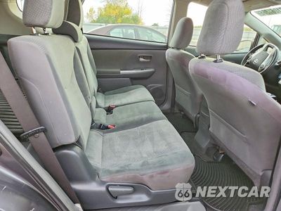 Zdjęcie 10 z 12 samochodu: 2013 TOYOTA PRIUS V THREE VIN:JTDZN3EU0D3222967 - miniatura