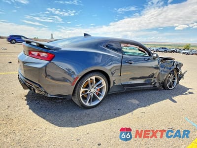 Trzecie zdjęcie samochodu z tyłu: 2017 CHEVROLET CAMARO SS VIN:1G1FH1R72H0109511 - miniatura