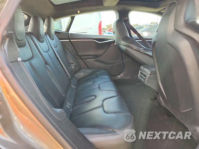 Zdjęcie 10 z 13 samochodu: 2015 TESLA MODEL S 85D VIN:5YJSA1H22FF090084 - miniatura