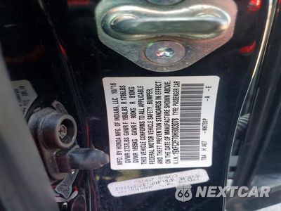 Zdjęcie 12 z 12 samochodu: 2017 HONDA CIVIC EX VIN:19XFC2F70HE003078 - miniatura