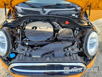 Zdjęcie 11 z 12 samochodu: 2015 MINI COOPER S VIN:WMWXP7C59F2A34803 - miniatura
