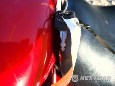 Zdjęcie 8 z 9 samochodu: 2008 HONDA VT750 C2F VIN:JH2RC53408M100363 - miniatura