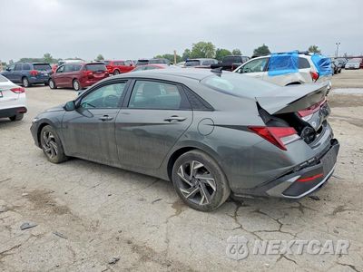 Drugie zdjęcie samochodu z przodu: 2025 HYUNDAI ELANTRA SEL SPORT VIN:KMHLM4DGXSU990923 - miniatura