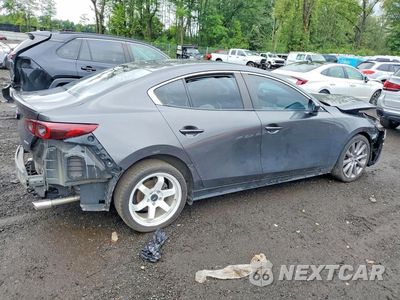 Trzecie zdjęcie samochodu z tyłu: 2022 MAZDA 3 SELECT VIN:3MZBPABL6NM306610 - miniatura