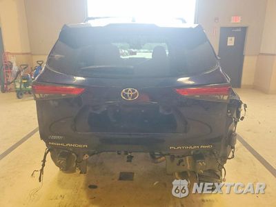 Zdjęcie 6 z 13 samochodu: 2023 TOYOTA HIGHLANDER PLATINUM VIN:5TDKDRBH5PS035810 - miniatura