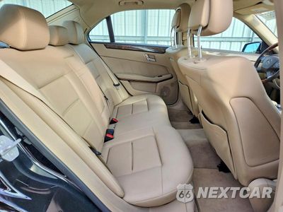 Zdjęcie 10 z 12 samochodu: 2010 MERCEDES-BENZ E 350 4MATIC VIN:WDDHF8HB1AA165515 - miniatura