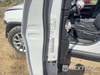 Zdjęcie 10 z 10 samochodu: 2014 JEEP GRAND CHEROKEE LIMITED VIN:1C4RJFBG1EC111471 - miniatura