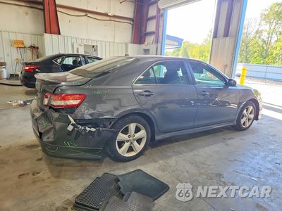 Trzecie zdjęcie samochodu z tyłu: 2010 TOYOTA CAMRY SE VIN:4T1BF3EK8AU022921 - miniatura