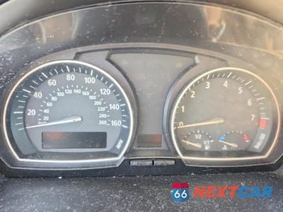 Zdjęcie 9 z 13 samochodu: 2007 BMW X3 3.0SI VIN:WBXPC93487WJ01306 - miniatura