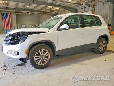 2013 VOLKSWAGEN TIGUAN S WVGAV3AX4DW611019 - główne zdjęcie licytacji z USA - miniatura