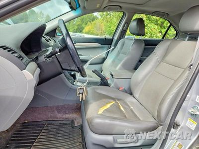 Zdjęcie 7 z 13 samochodu: 2004 ACURA TSX VIN:JH4CL96874C021761 - miniatura