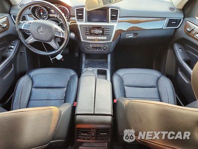 Zdjęcie 8 z 13 samochodu: 2015 MERCEDES-BENZ ML 350 4MATIC VIN:4JGDA5HB8FA609885 - miniatura