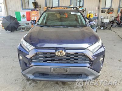 Piąte zdjęcie samochodu w środku: 2020 TOYOTA RAV4 XLE VIN:2T3W1RFV1LW098809 - miniatura