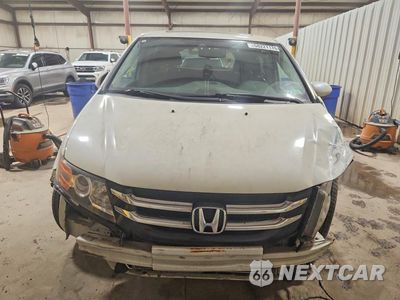 Piąte zdjęcie samochodu w środku: 2017 HONDA ODYSSEY EXL VIN:5FNRL5H62HB015424 - miniatura