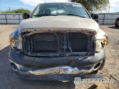Piąte zdjęcie samochodu w środku: 2004 DODGE RAM 1500 ST VIN:1D7HA16N54J247805 - miniatura