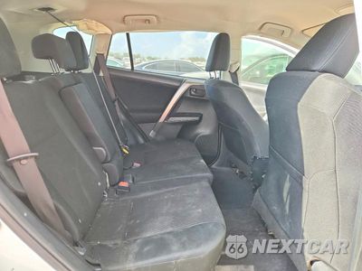 Zdjęcie 10 z 13 samochodu: 2018 TOYOTA RAV4 LE VIN:JTMZFREV5JJ210278 - miniatura