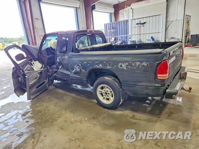 Drugie zdjęcie samochodu z przodu: 2000 DODGE DAKOTA VIN:1B7GL22X7YS572212 - miniatura