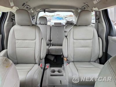 Zdjęcie 10 z 13 samochodu: 2020 TOYOTA SIENNA XLE 8-PASSENGER VIN:5TDYZ3DC8LS039029 - miniatura