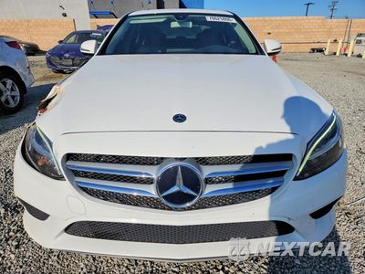 Piąte zdjęcie samochodu w środku: 2019 MERCEDES-BENZ C 300 VIN:55SWF8DBXKU304894 - miniatura