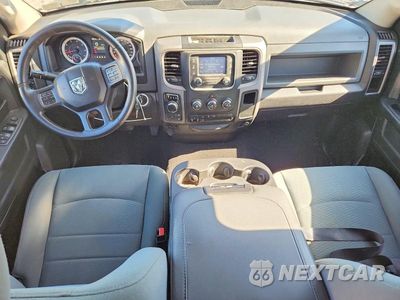 Zdjęcie 8 z 12 samochodu: 2017 RAM 1500 ST VIN:1C6RR7FTXHS735020 - miniatura