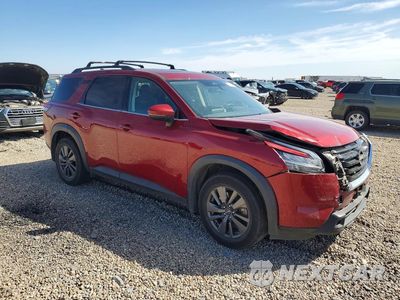 Czwarte zdjęcie samochodu z boku: 2022 NISSAN PATHFINDER SV VIN:5N1DR3BB9NC213991 - miniatura