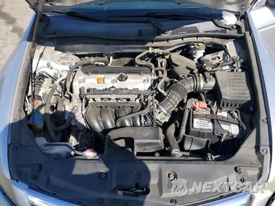 Zdjęcie 11 z 12 samochodu: 2011 HONDA ACCORD SE VIN:1HGCP2F67BA116102 - miniatura