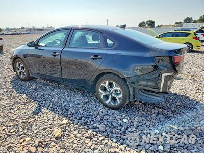 Drugie zdjęcie samochodu z przodu: 2021 KIA FORTE LXS VIN:3KPF24AD8ME354245 - miniatura