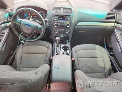 Zdjęcie 8 z 13 samochodu: 2018 FORD EXPLORER XLT VIN:1FM5K7DHXJGC87425 - miniatura