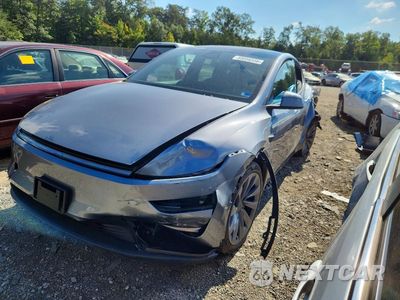 2026 TESLA MODEL Y 7SAYGDEE7TA726955 - główne zdjęcie licytacji z USA - miniatura