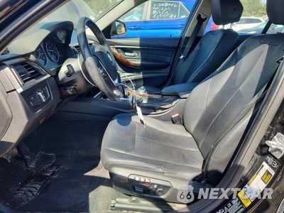 Zdjęcie 7 z 12 samochodu: 2014 BMW 328 XI VIN:WBA3B3C56EJ981854 - miniatura
