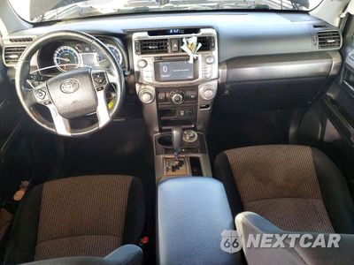 Zdjęcie 8 z 12 samochodu: 2015 TOYOTA 4RUNNER SR5 VIN:JTEBU5JR2F5203518 - miniatura