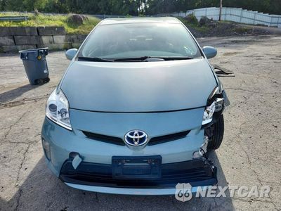 Piąte zdjęcie samochodu w środku: 2015 TOYOTA PRIUS THREE VIN:JTDKN3DU3F1906865 - miniatura