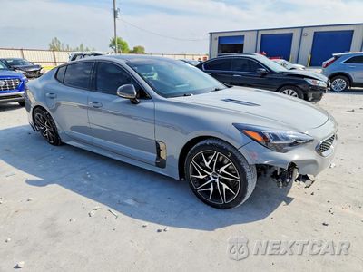 Czwarte zdjęcie samochodu z boku: 2023 KIA STINGER GT LINE VIN:KNAE35LD2P6131007 - miniatura