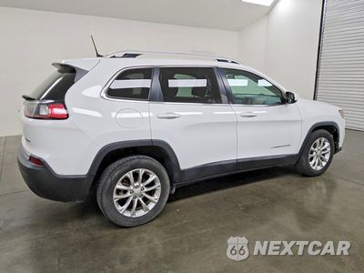 Trzecie zdjęcie samochodu z tyłu: 2019 JEEP CHEROKEE LATITUDE VIN:1C4PJLCB7KD340641 - miniatura