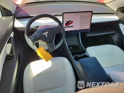 Zdjęcie 8 z 13 samochodu: 2019 TESLA MODEL 3 VIN:5YJ3E1EB7KF391831 - miniatura